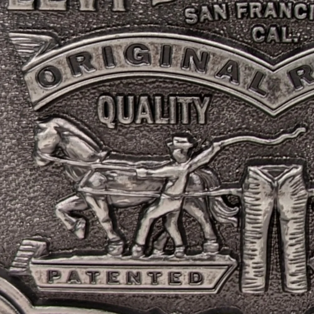 Levi's Pewter Belt Buckle Limited Edition Two Horse Vintage Unisex 3.5